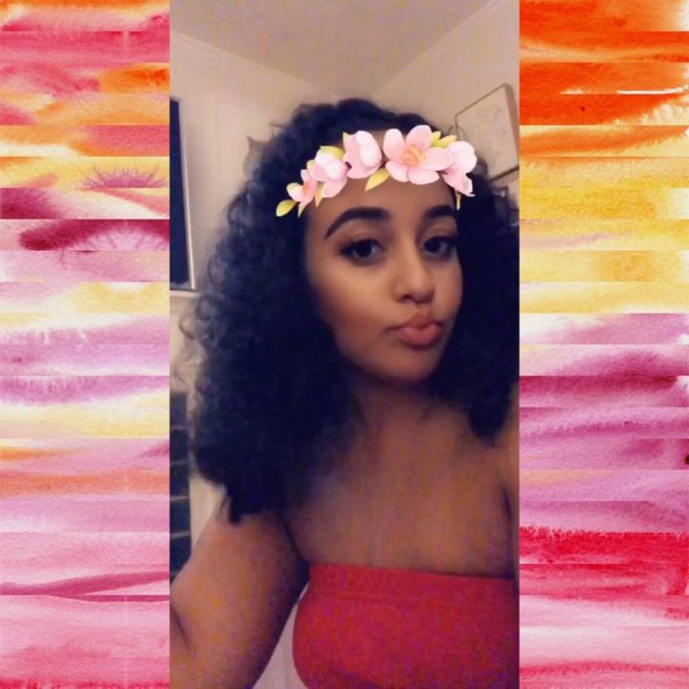 Meet your Posher, Kayla